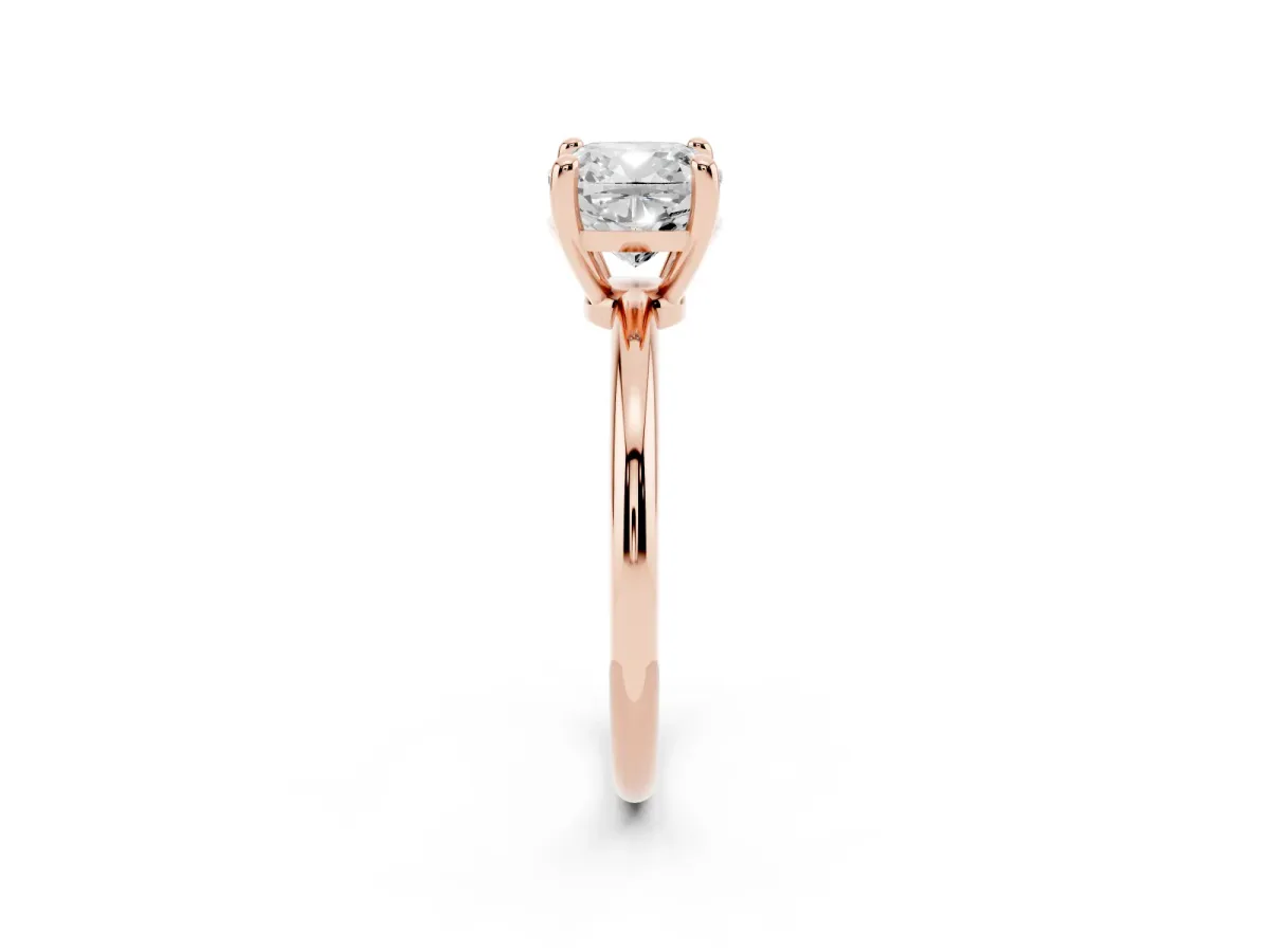 Cushion Cut Solitaire Diamond Ring with 4-Prong Setting on a Classic Band Rose gold