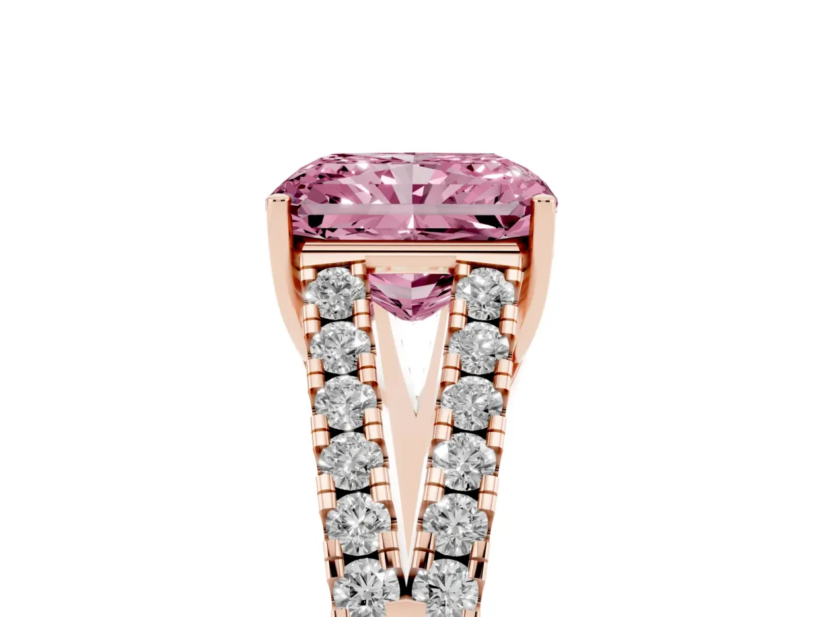 Fancy Pink Radiant Cut Diamond Split Shank Pavé Engagement Ring with Four-Prong Setting Rose gold