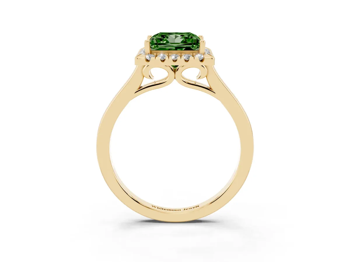 Fancy Green Princess Cut Halo Round Diamond Solitaire Ring with Pavé Band and Four-Prong Setting Yellow gold