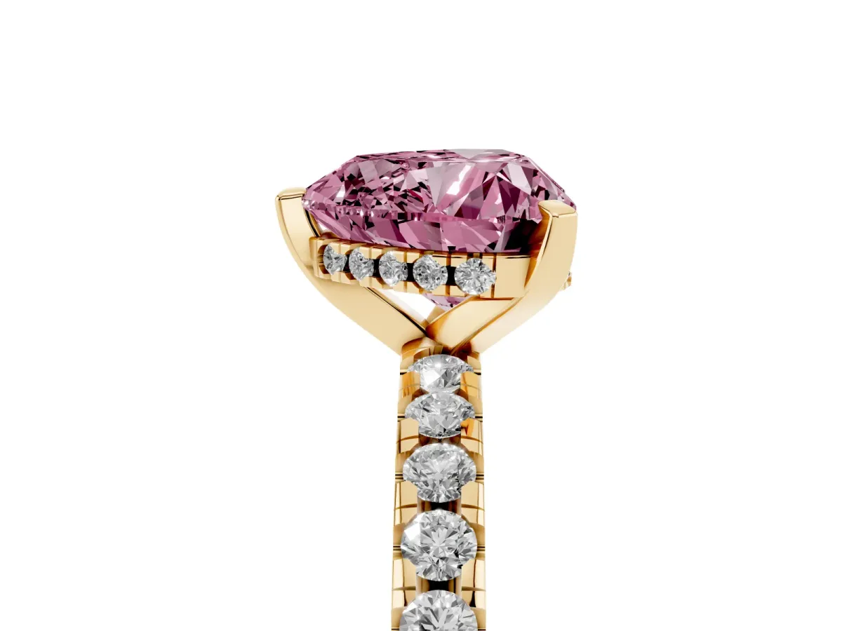 Fancy Pink Heart Cut Diamond Solitaire Ring with Round Pavé Band and Four-Prong Setting Yellow gold