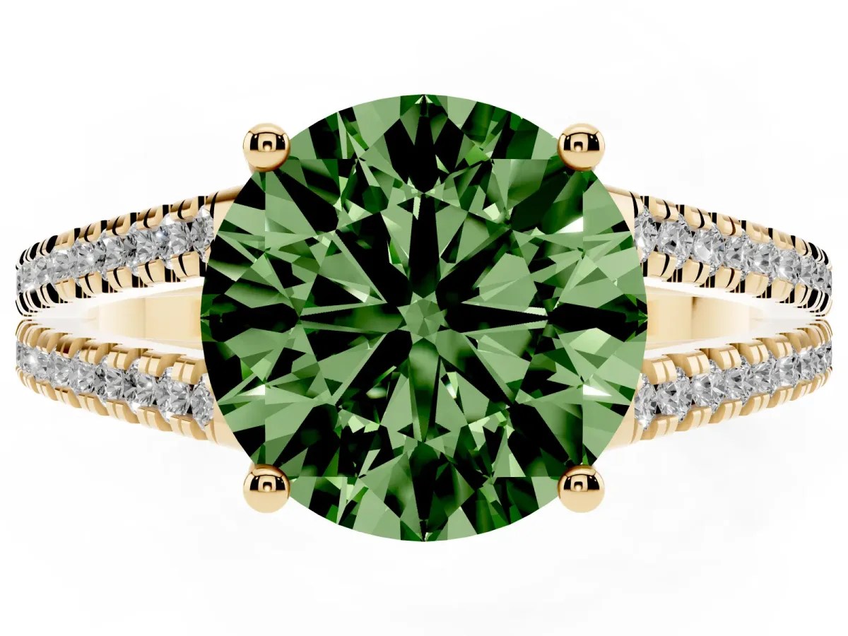 Fancy Green Round Cut Diamond Solitaire Engagement Ring with Split Shank Pavé Band Yellow gold
