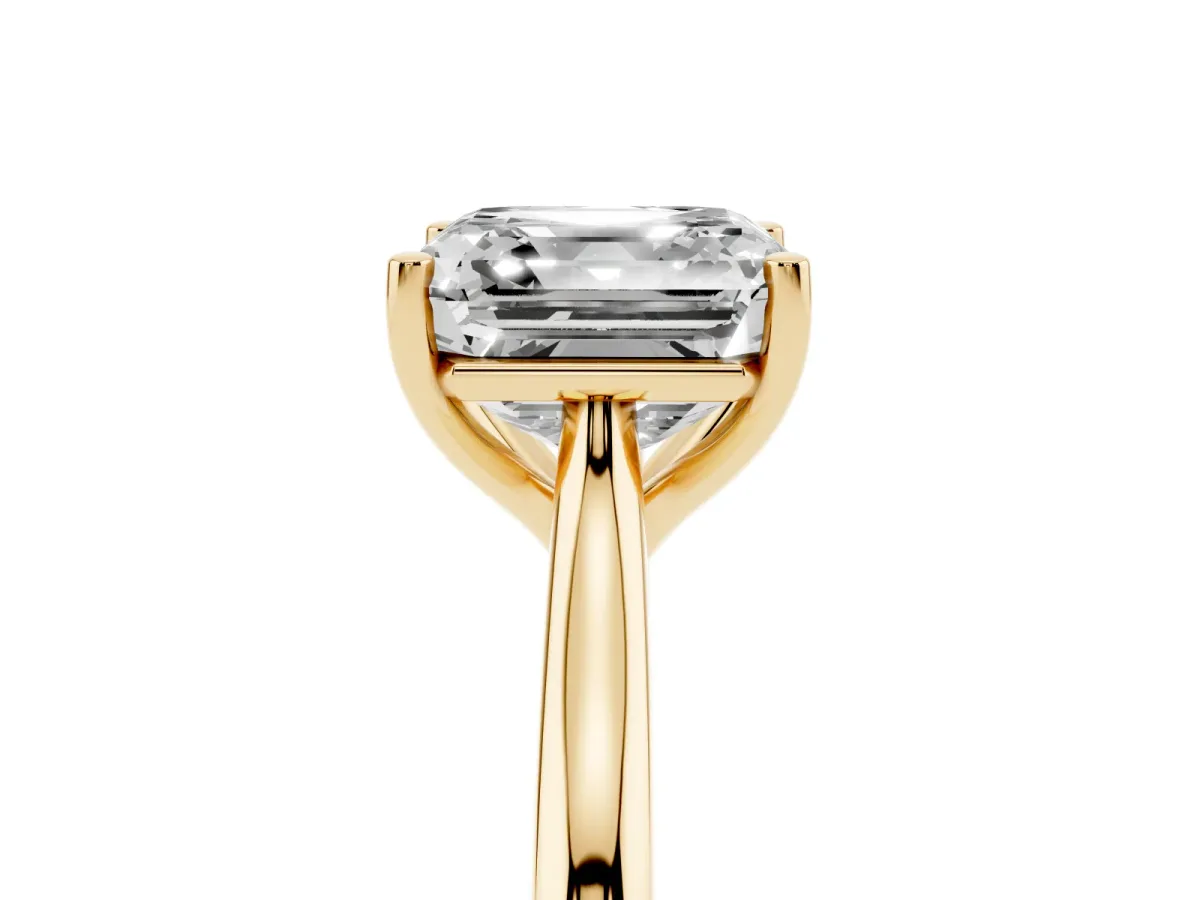 Asscher Cut Cut Solitaire Ring with Cathedral Band and Four-Prong Setting Yellow gold