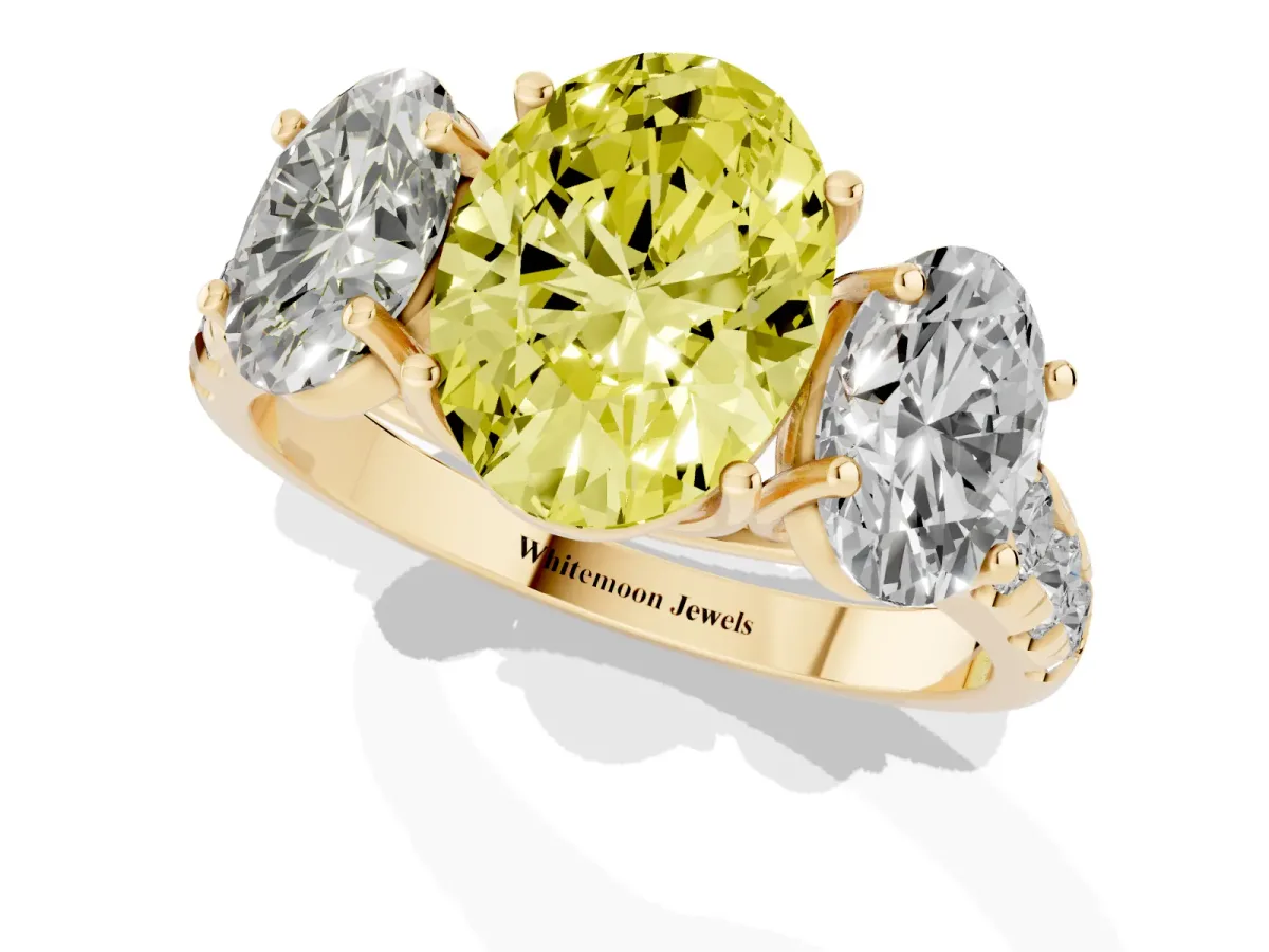 Fancy Yellow Three-Stone Oval Cut Diamond Pavé Band with Prong Setting Yellow gold