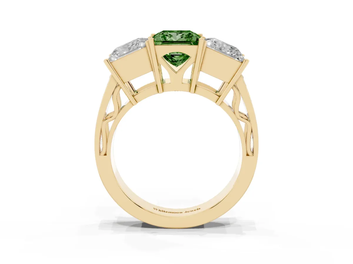 Fancy Green Princess Cut Diamond Three-Stone Ring with Prong Setting and Textured Band Yellow gold