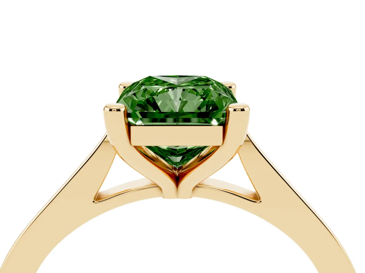Fancy Green Radiant Cut Solitaire Diamond Ring with Four-Prong Setting and Tapered Band Yellow gold