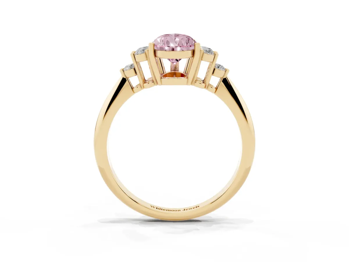 Fancy Pink Pear Cut Cut Diamond Cluster Ring with Solitaire Band and Four-Prong Setting Yellow gold