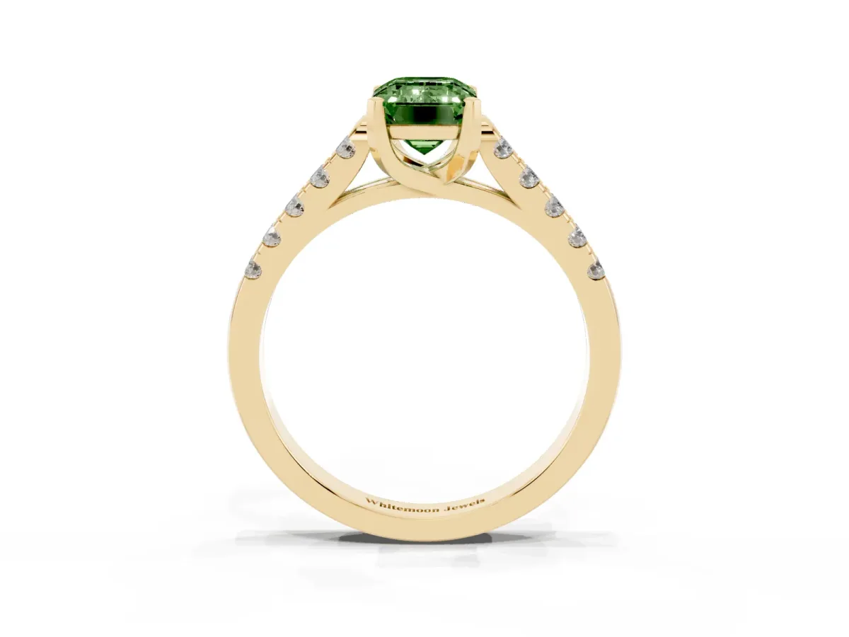 Fancy Green Emerald Cut Diamond Pavé Band Solitaire Ring with Prong Setting Yellow gold