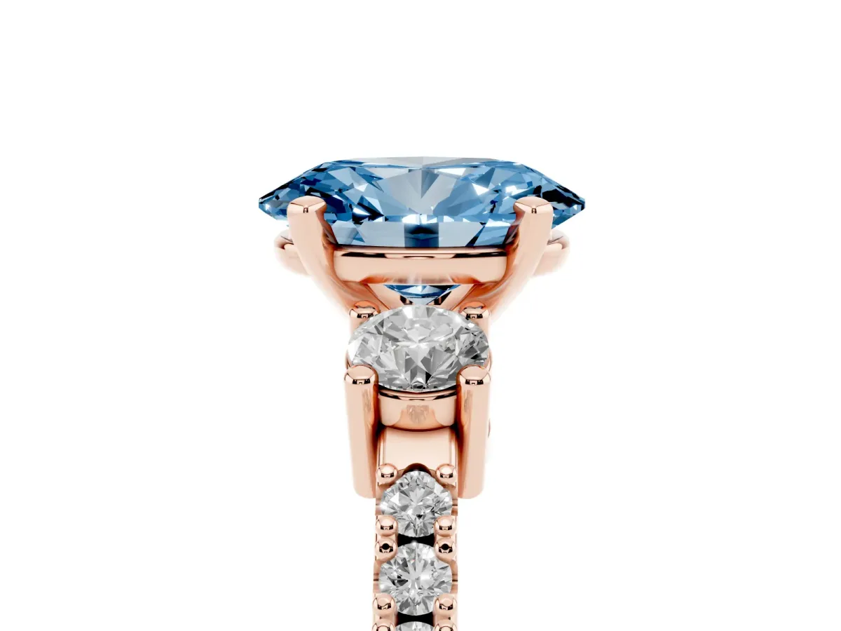 Fancy Blue Oval Cut Three-Stone Diamond Pavé Band with Prong Setting Rose gold