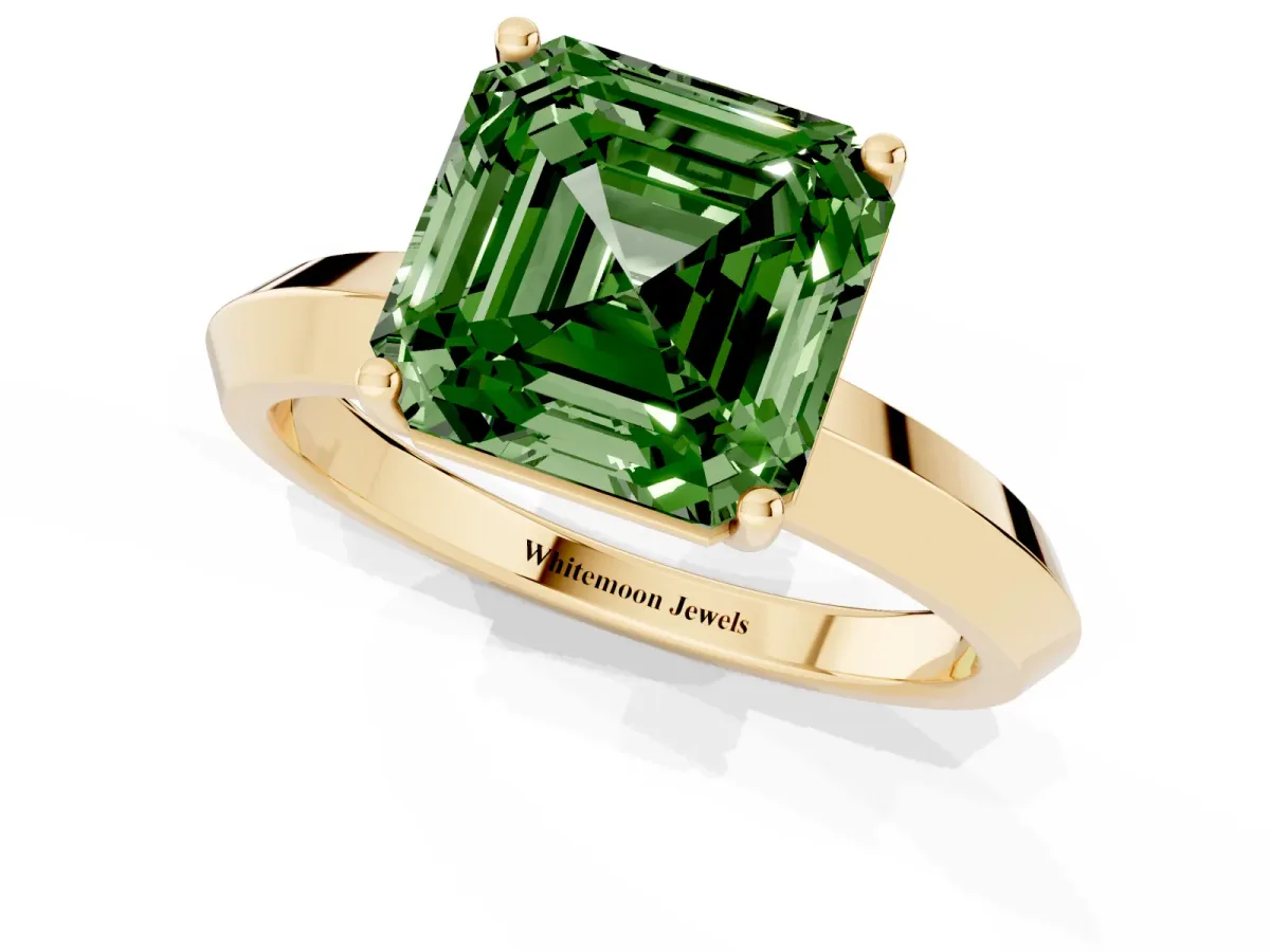 Fancy Green Asscher Cut Cut Solitaire Engagement Ring with Flat Band and Four-Prong Setting Yellow gold