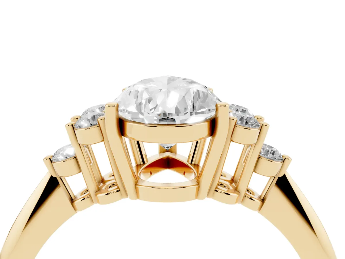 Pear Cut Cut Diamond Cluster Ring with Solitaire Band and Four-Prong Setting Yellow gold
