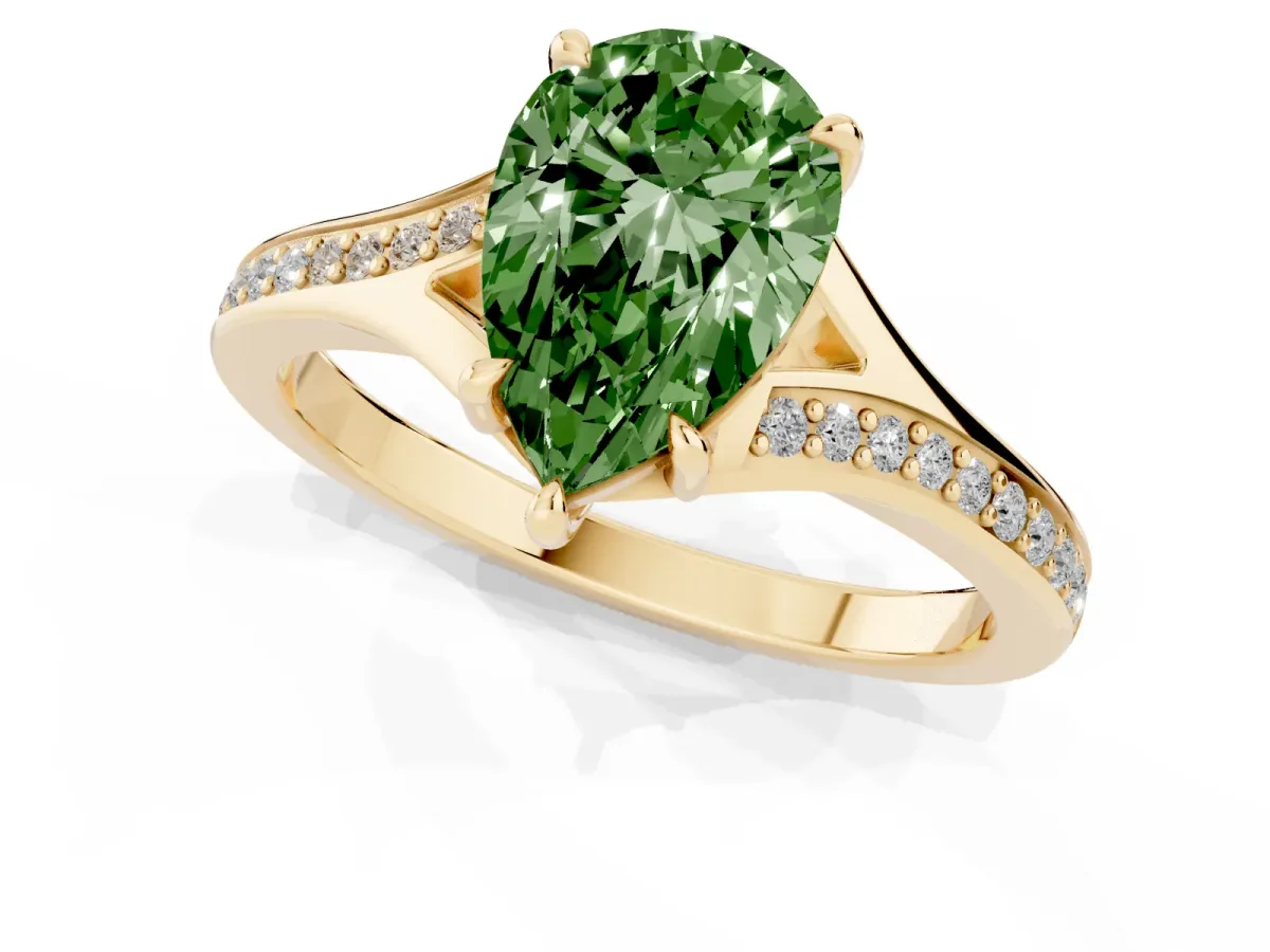 Fancy Green Pear Cut Diamond Solitaire Ring with Pavé Band and Prong Setting Yellow gold