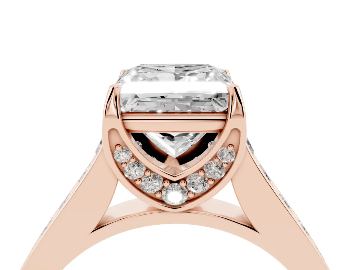 Princess Cut Brilliant Cut Diamond Engagement Ring with Pavé Band and Four-Prong Setting Rose gold