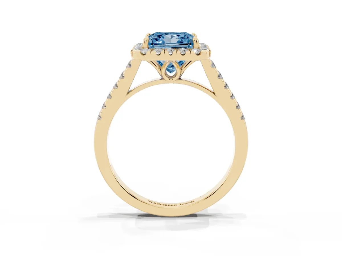 Fancy Blue Princess Cut Halo Pavé Diamond Engagement Ring with Four-Prong Setting Yellow gold