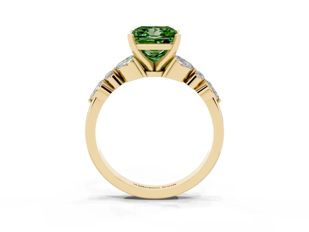 Fancy Green Princess Cut Diamond Solitaire Ring with Side Stones and Four-Prong Setting Yellow gold