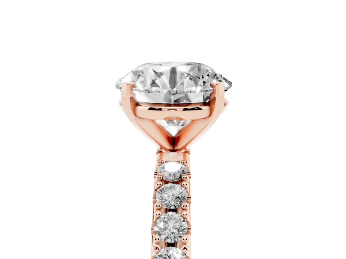 Round Cut Diamond Solitaire Pavé Band with Four-Prong Setting Rose gold
