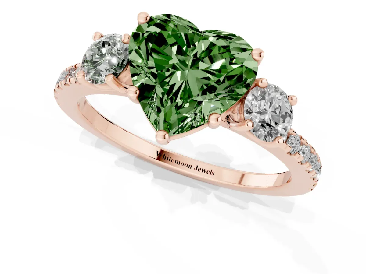 Fancy Green Three-Stone Heart Cut Cut Diamond Pavé Band with Prong Setting Rose gold