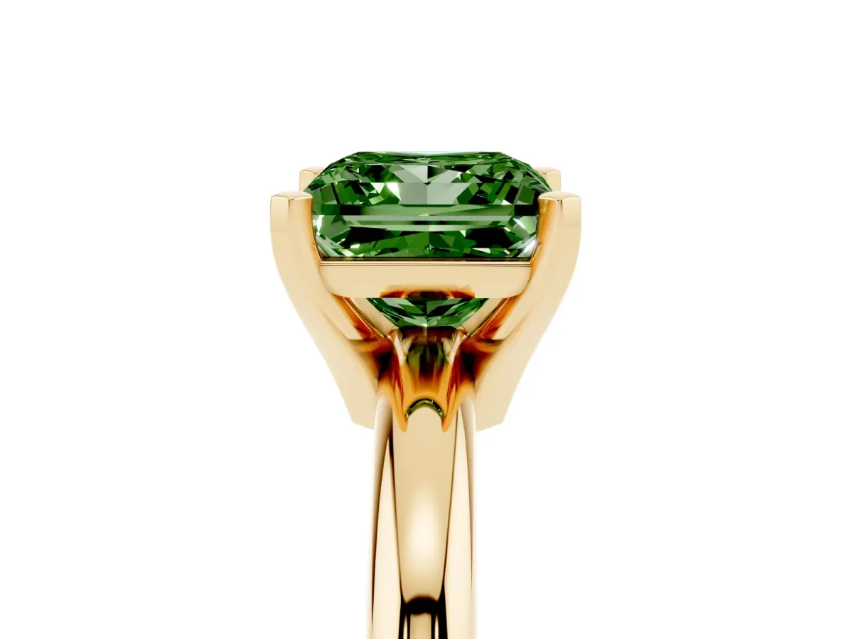 Fancy Green Princess Cut Diamond Solitaire Engagement Ring with Round Band and Four-Prong Setting Yellow gold