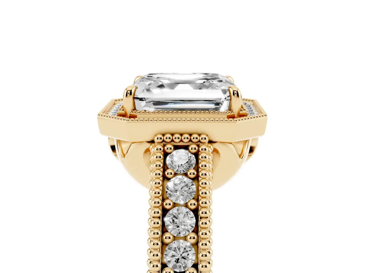 Asscher Cut Cut Halo Diamond Ring with Pavé Band and Four-Prong Setting Yellow gold