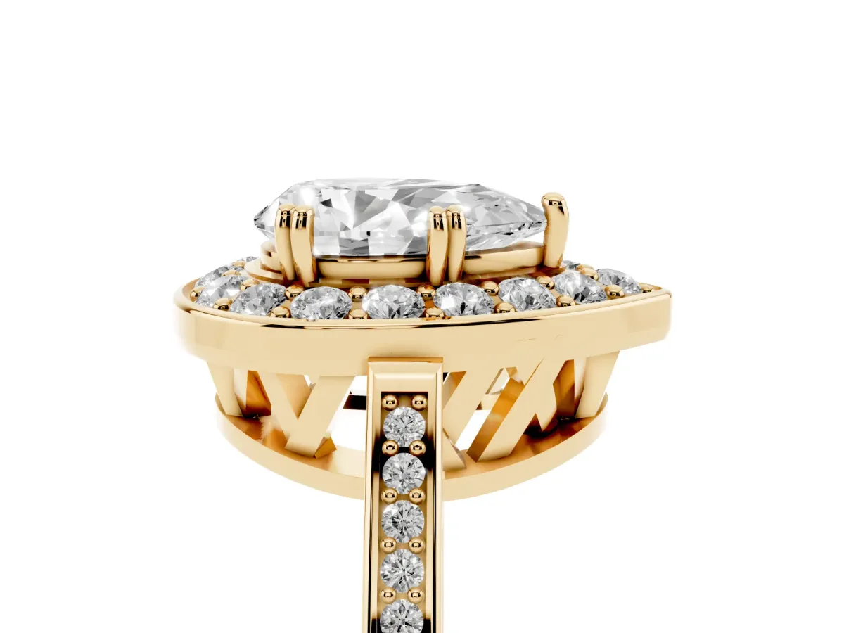 Pear Cut Diamond Halo Ring with Split Shank and Four-Prong Setting Yellow gold