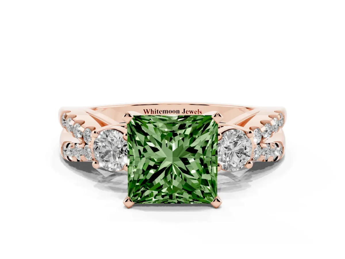 Fancy Green Princess Cut Diamond Three-Stone Ring with Pavé Split Shank and Four-Prong Setting Rose gold