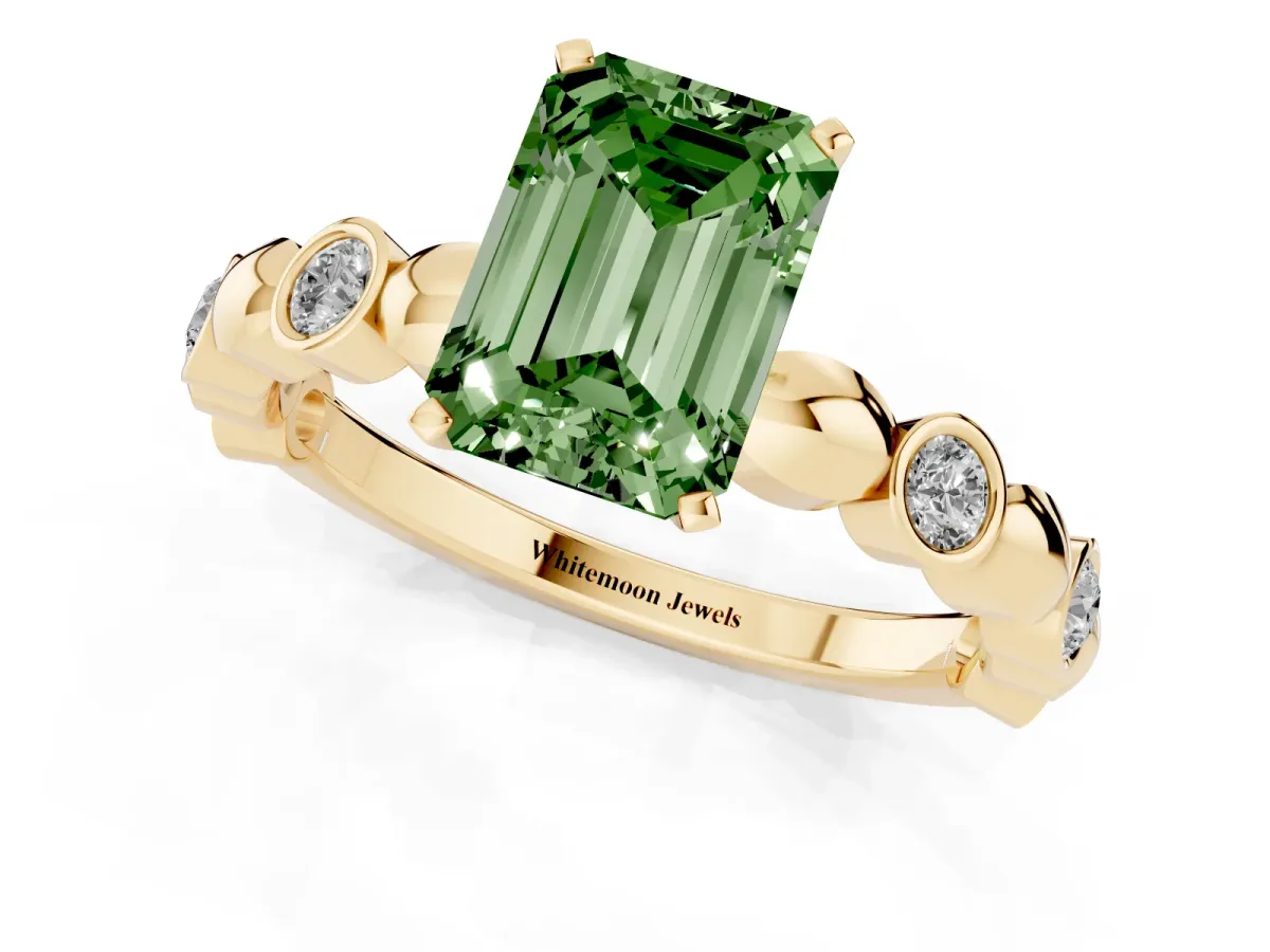 Fancy Green Emerald Cut Solitaire Bezel-Set Diamond Ring with Beaded Band and Four-Prong Setting Yellow gold