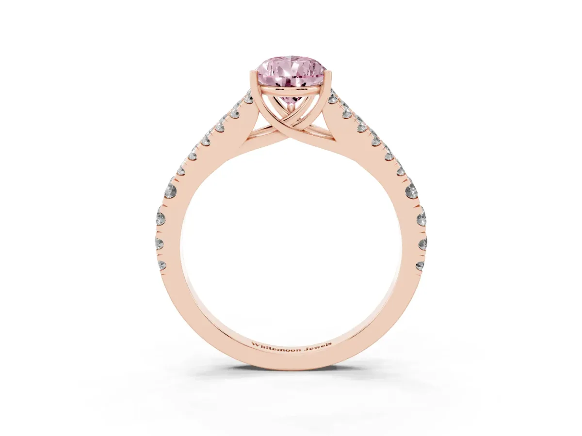 Fancy Pink Pear Cut Diamond Split Shank Pavé Engagement Ring with Four-Prong Setting Rose gold