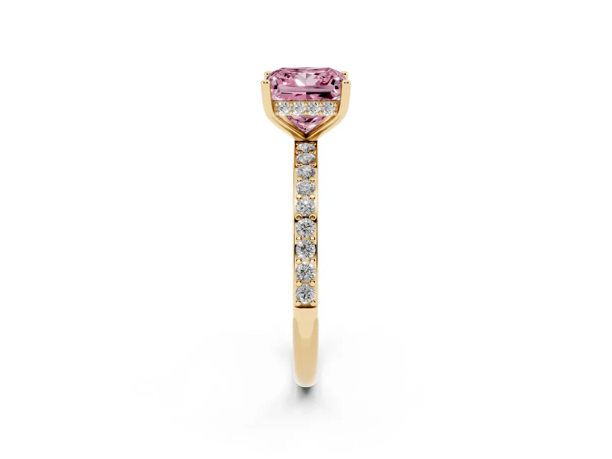 Fancy Pink Princess Cut Cut Diamond Pavé Band Ring with Four-Prong Setting Yellow gold