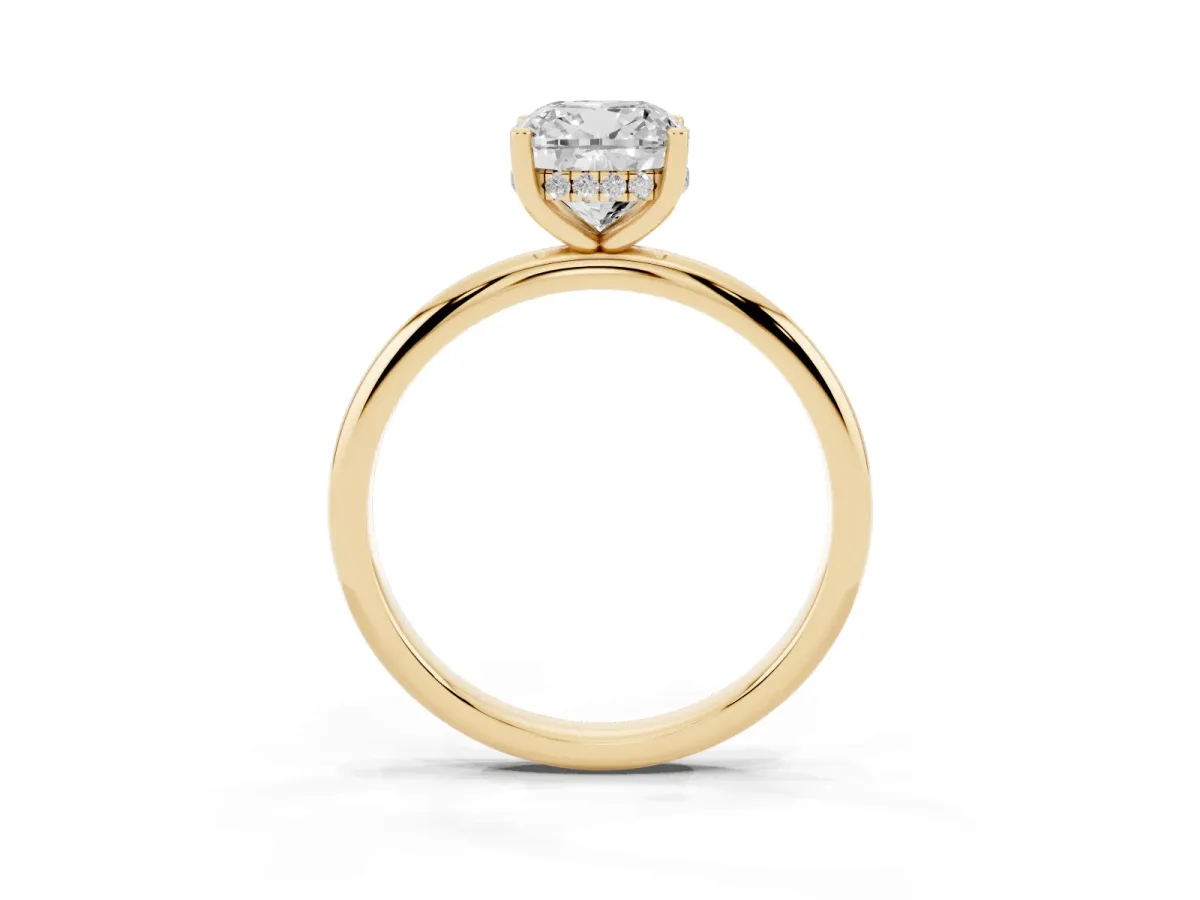 Cushion Cut Cut Solitaire Engagement Ring with Four-Prong Setting and Classic Band Yellow gold