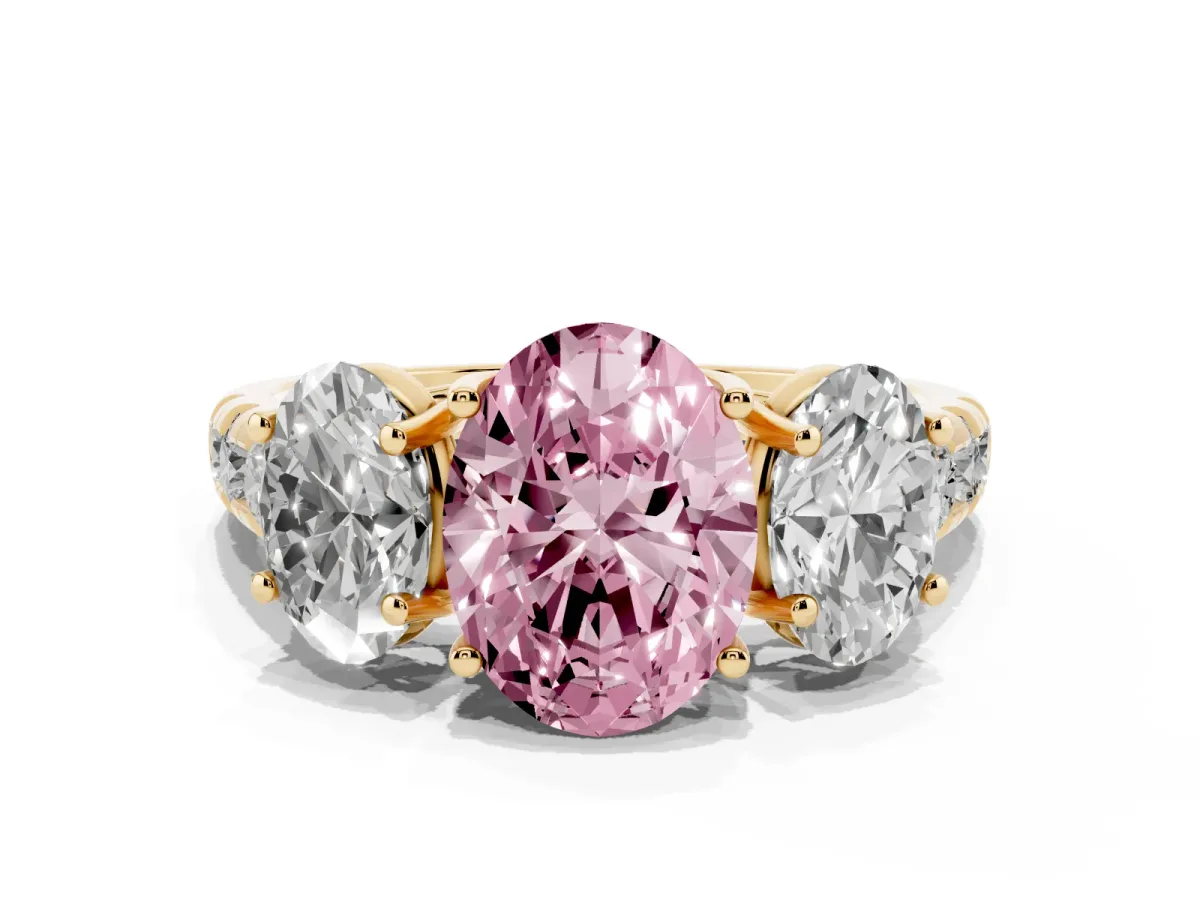 Fancy Pink Three-Stone Oval Cut Diamond Pavé Band with Prong Setting Yellow gold