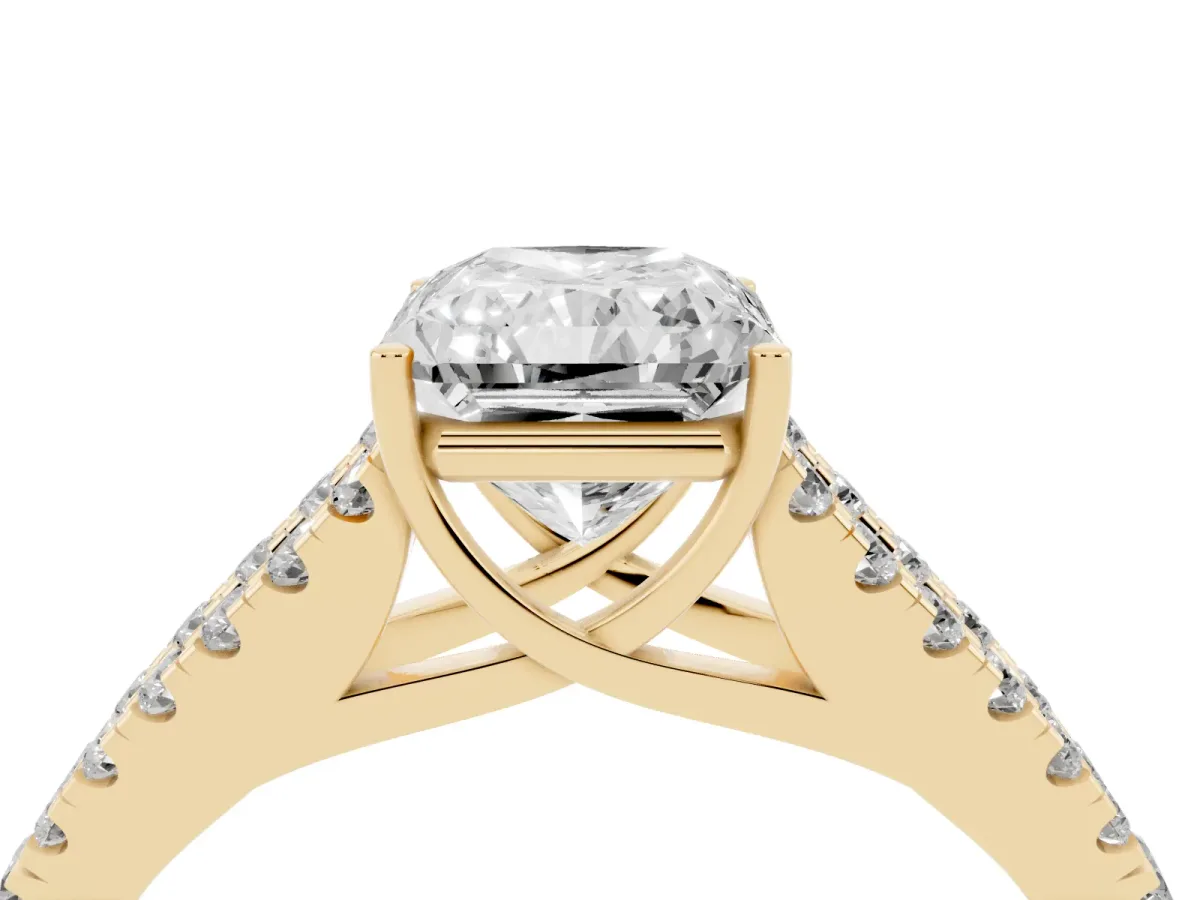 Radiant Cut Diamond Split Shank Pavé Engagement Ring with Four-Prong Setting Yellow gold