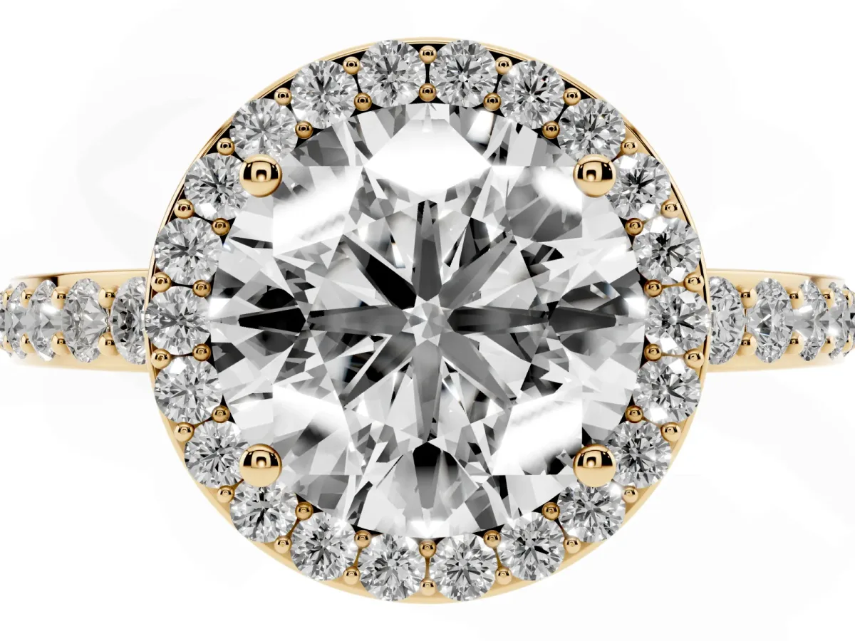 Round Cut Halo Diamond Pavé Band Ring with Prong Setting Yellow gold