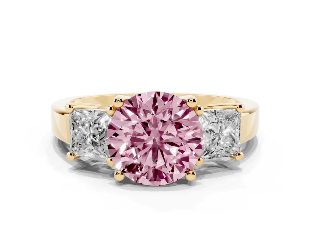 Fancy Pink Three-Stone Round Cut Cut Solitaire Ring with Prong Setting Yellow gold