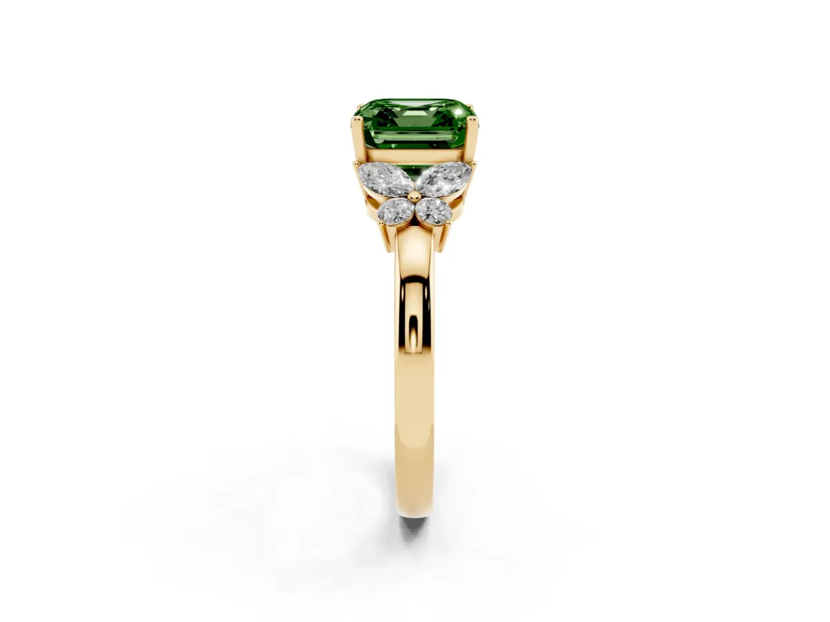 Fancy Green Asscher Cut Cut Solitaire Floral Diamond Ring with Four-Prong Setting Yellow gold