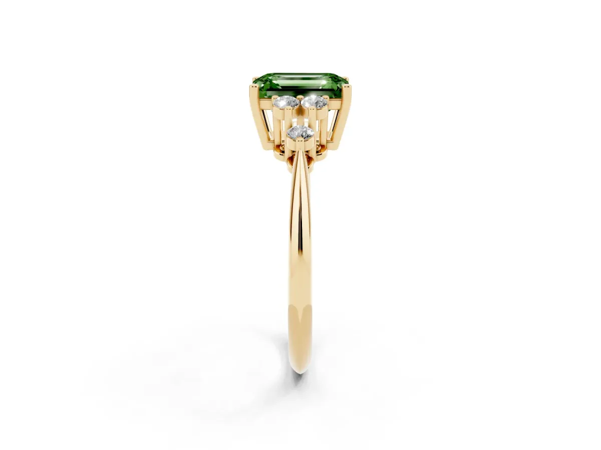 Fancy Green Emerald Cut Cut Diamond Cluster Ring with Solitaire Band and Four-Prong Setting Yellow gold