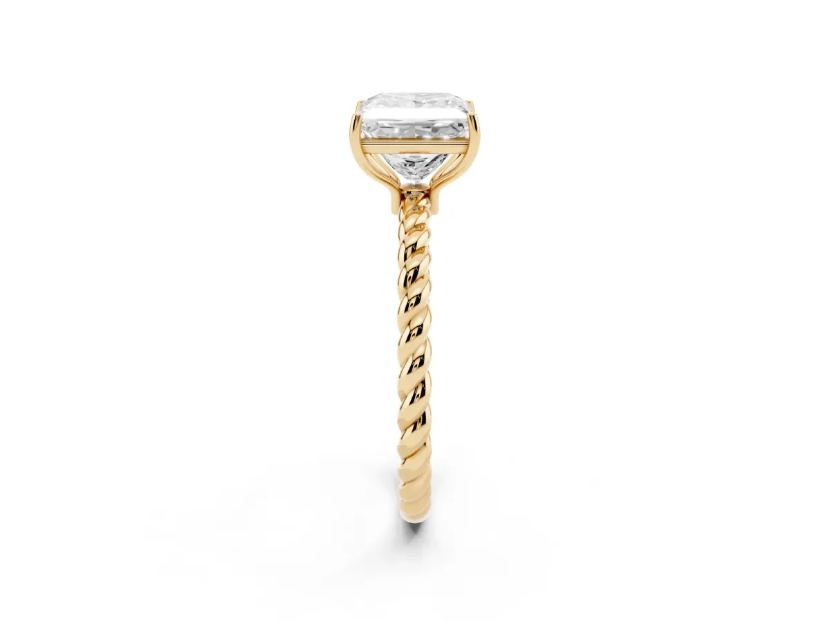 Princess Cut Solitaire Twisted Band 4-Prong Ring Yellow gold