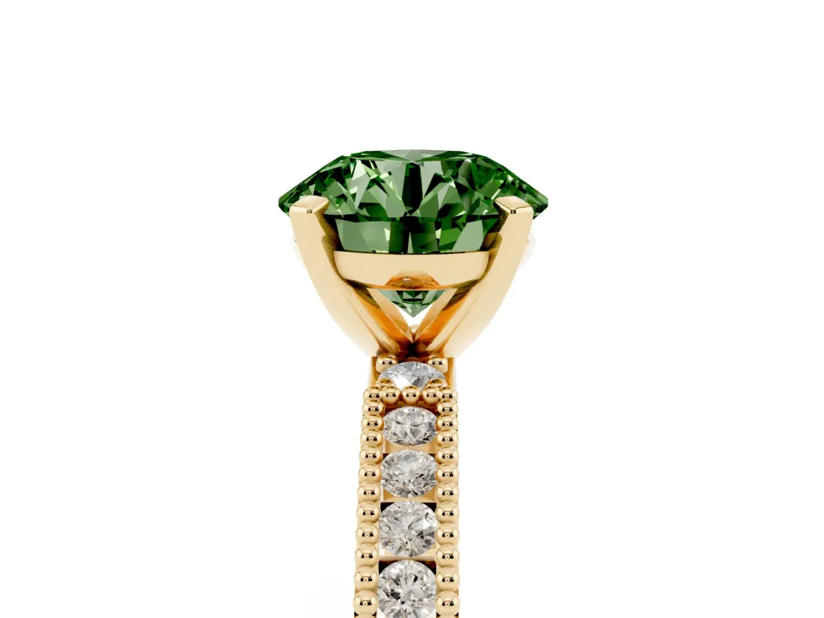 Fancy Green Round Cut Solitaire with Pavé Band and Four-Prong Setting Yellow gold