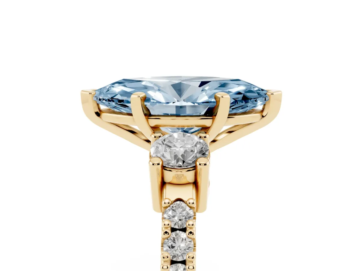 Fancy Blue Marquise Cut Three-Stone Diamond Pavé Band with Prong Setting Yellow gold