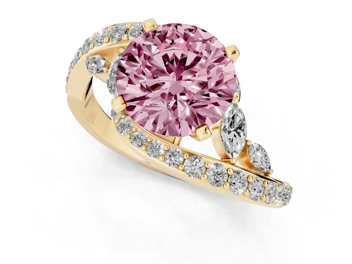 Fancy Pink Round Cut Solitaire with Pavé Twist Band and Four-Prong Setting Yellow gold