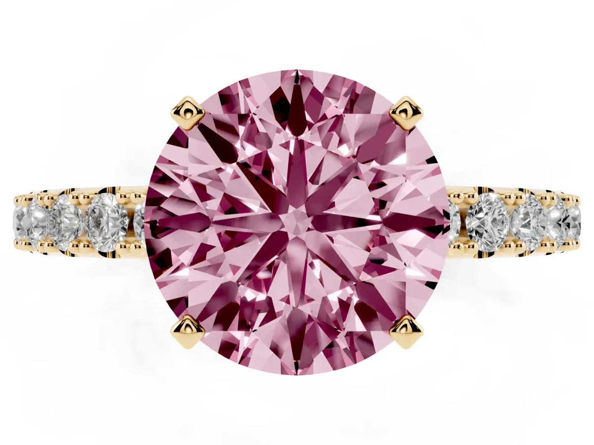 Fancy Pink Round Cut Diamond Solitaire Pavé Band with Four-Prong Setting Yellow gold