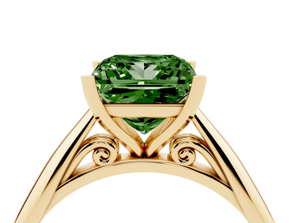 Fancy Green Princess Cut Diamond Solitaire Engagement Ring with Cathedral Setting and Four-Prong Mount Yellow gold