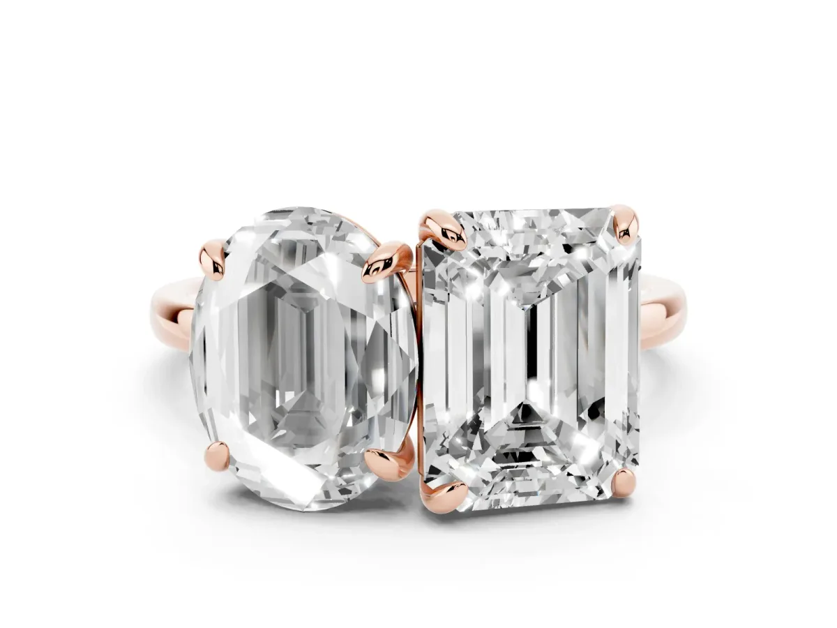 Oval and Radiant Toi Moi Ring with Prong Setting and Plain Band Rose gold