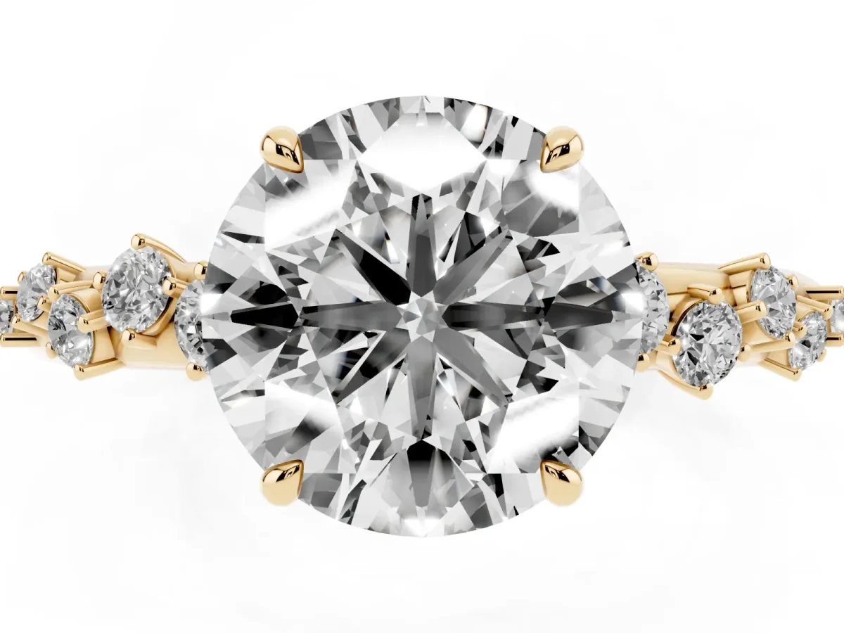 Round Cut Diamond Cluster Prong-Set Solitaire Ring Yellow gold