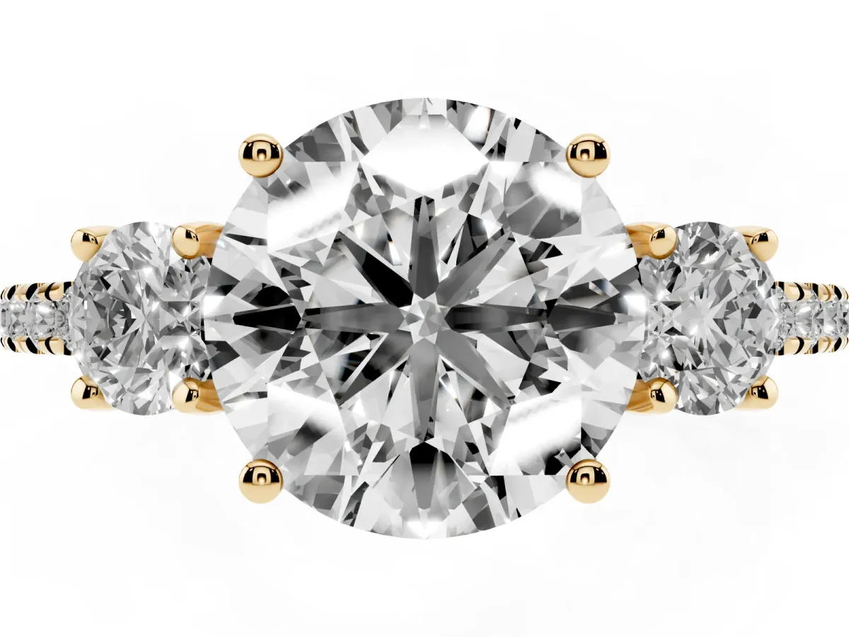 Three-Stone Round Cut Cut Diamond Pavé Band with Prong Setting Yellow gold