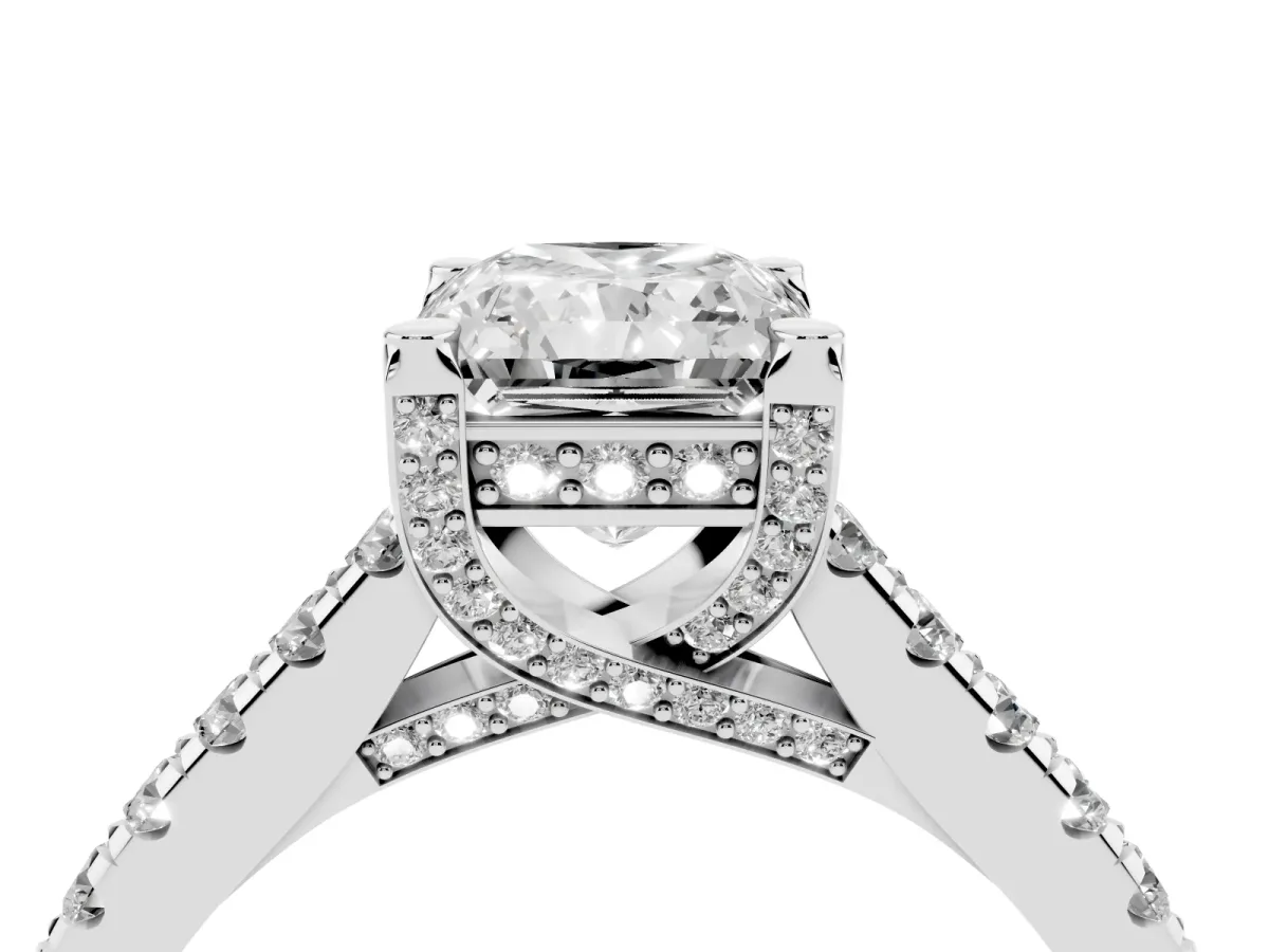 Radiant Cut Brilliant Diamond Solitaire with Pavé Band and Four-Prong Setting White gold