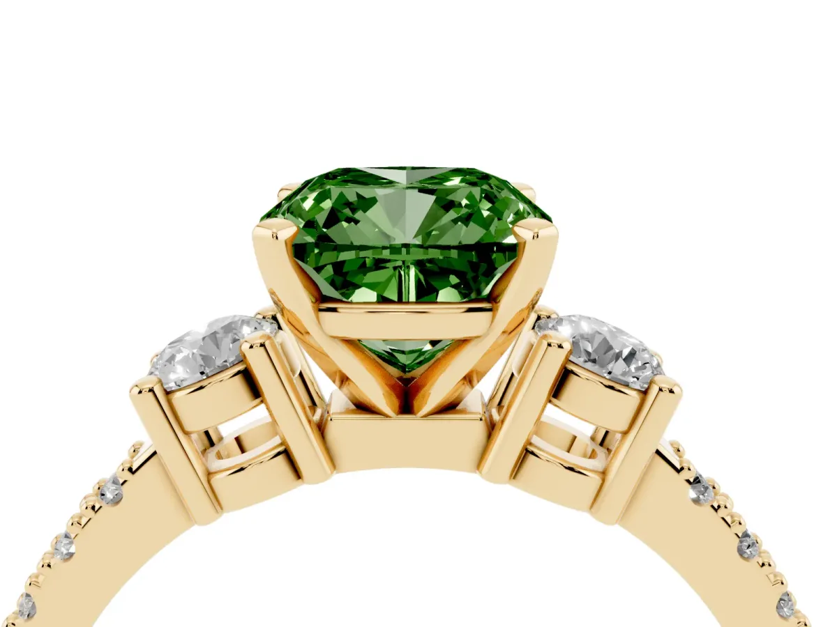 Fancy Green Cushion Cut Three-Stone Diamond Pavé Band with Prong Setting Yellow gold