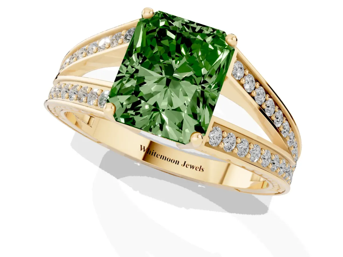 Fancy Green Radiant Cut Diamond Split Shank Ring with Pavé Band and Four-Prong Setting Yellow gold