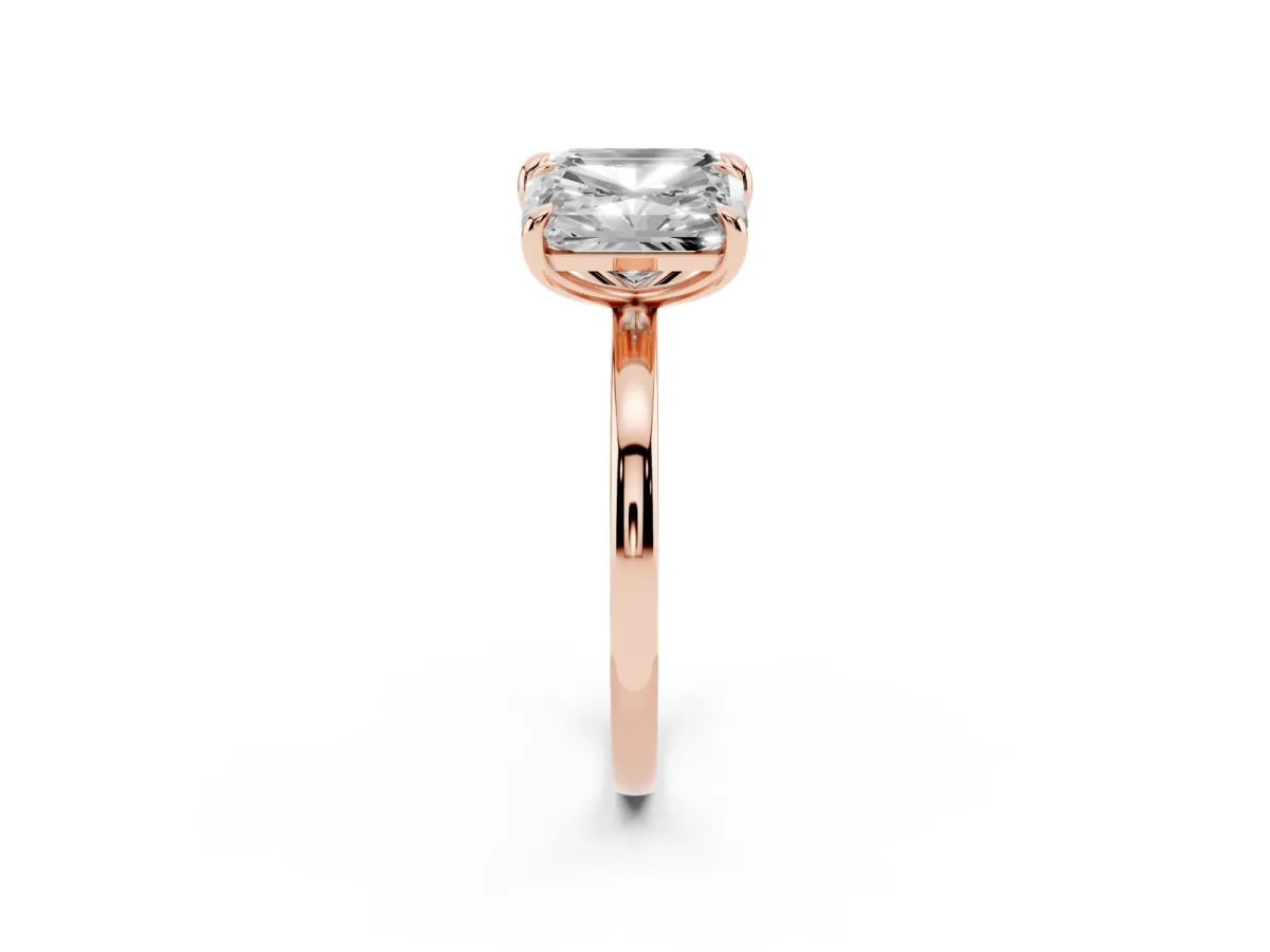 Emerald and Radiant Toi Moi Ring with Prong Setting and Plain Band Rose gold