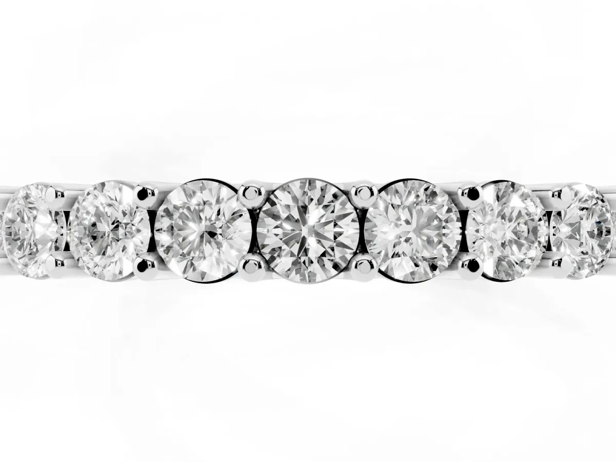 Round Diamond Pavé Half-Eternity Band Platinum