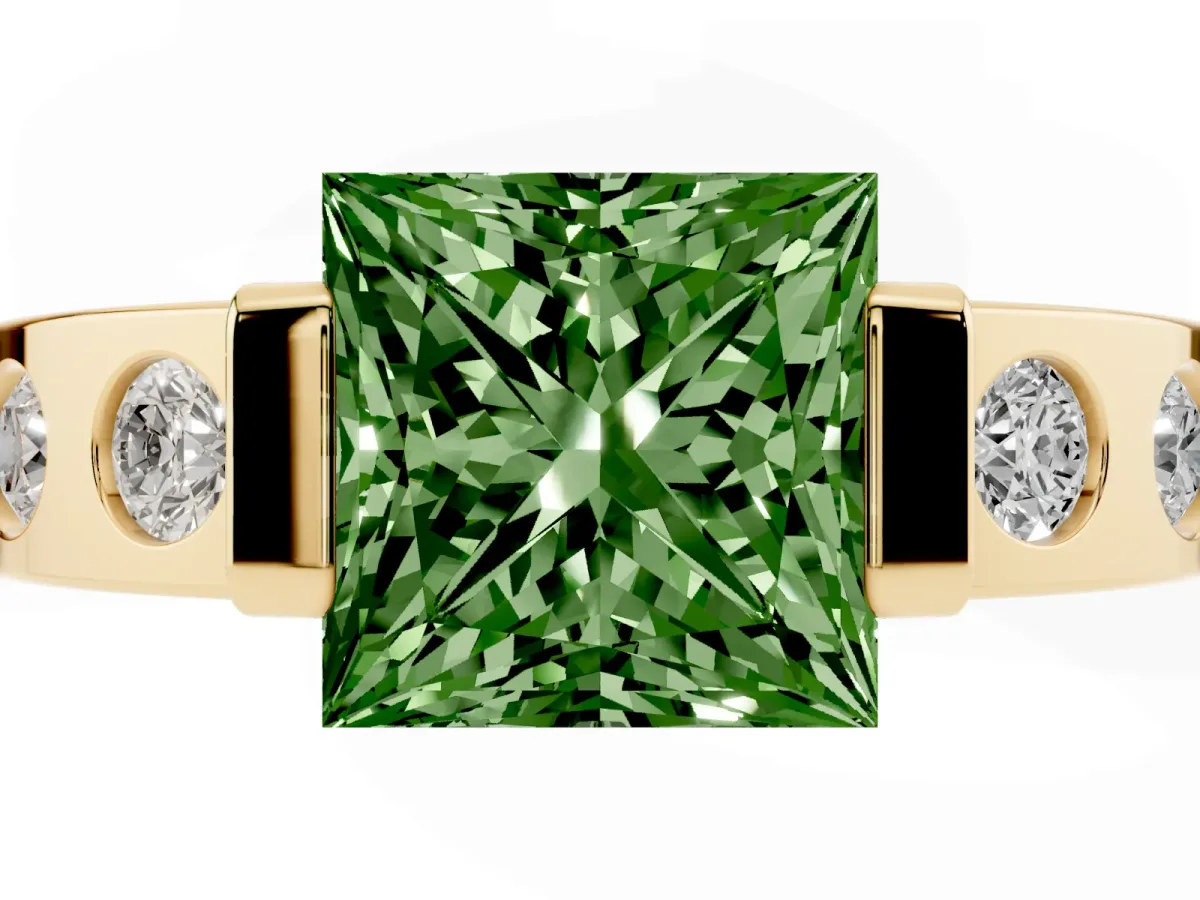 Fancy Green Princess Cut Brilliant Channel-Set Diamond Ring with Bezel Prong Setting Yellow gold