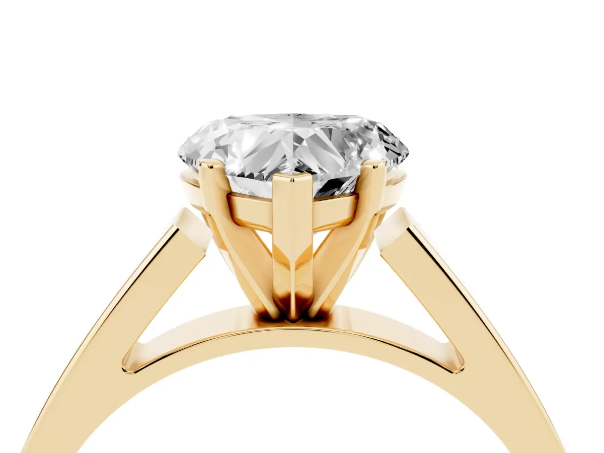 Heart Cut Solitaire Engagement Ring with Four-Prong Setting and Tapered Band Yellow gold
